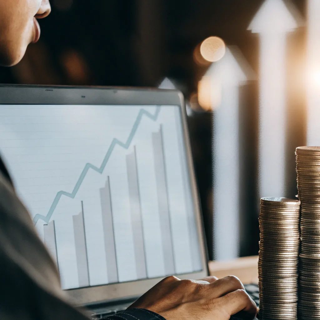 How to Improve Your Credit Score Fast in 2025